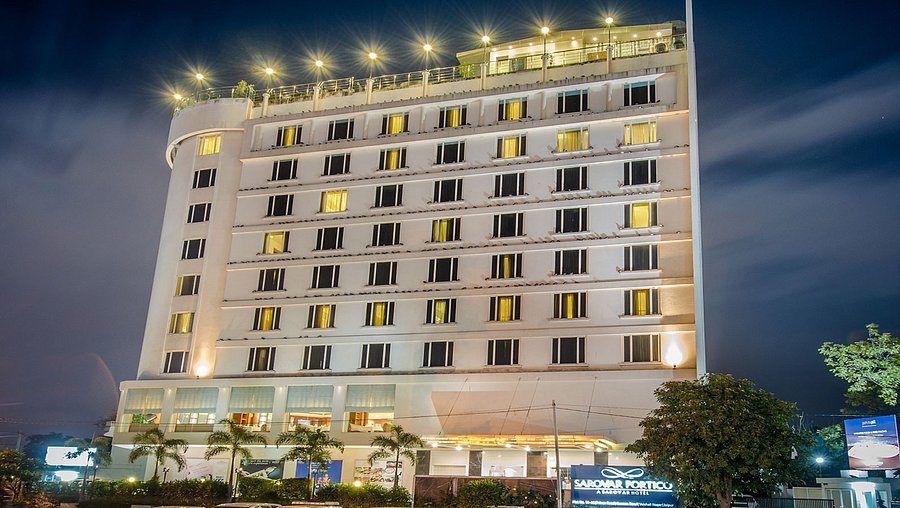 Hotel Sarovar Portico